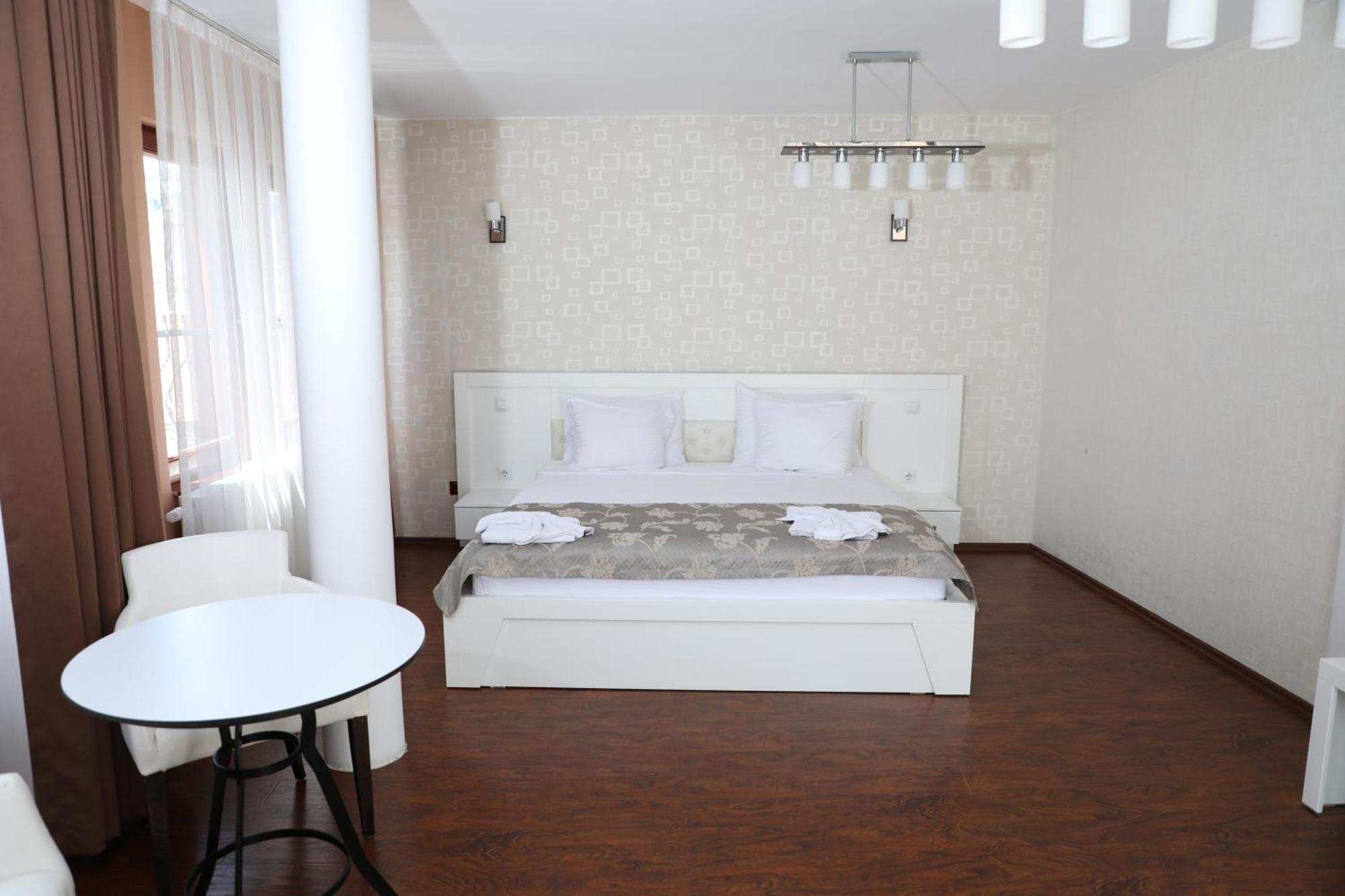 Bruti Hotel Prizren Eksteriør bilde