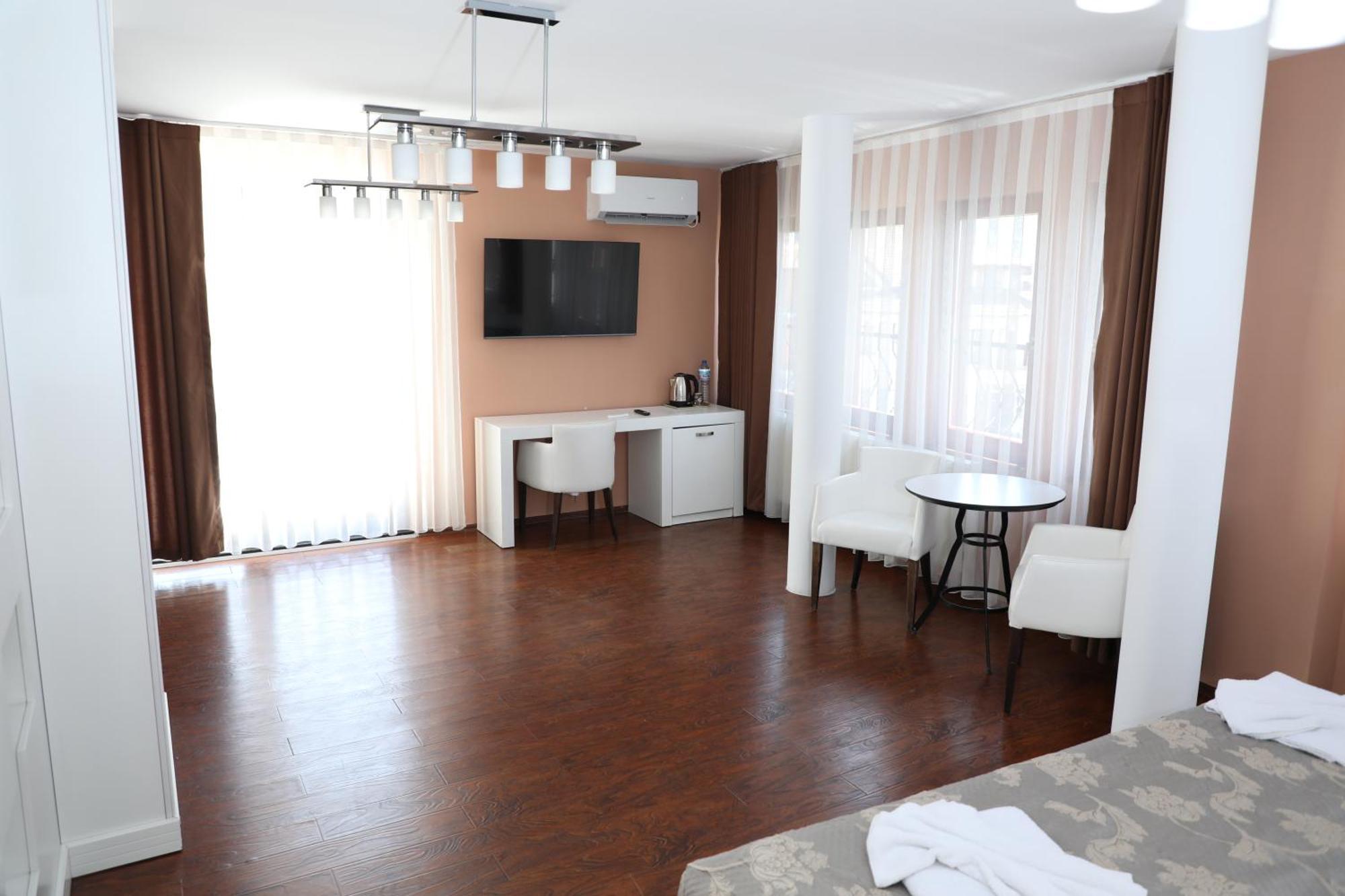 Bruti Hotel Prizren Eksteriør bilde