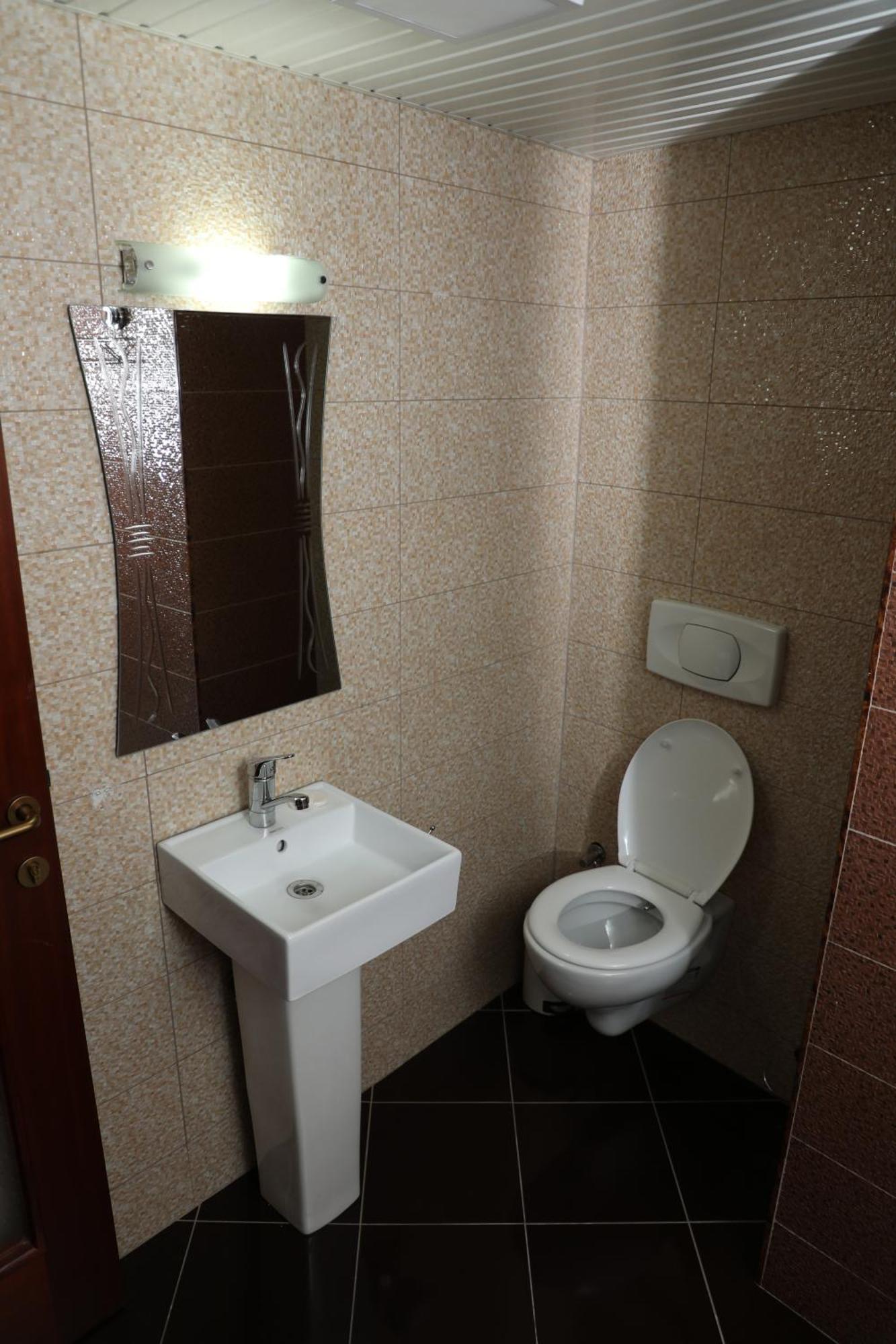Bruti Hotel Prizren Eksteriør bilde