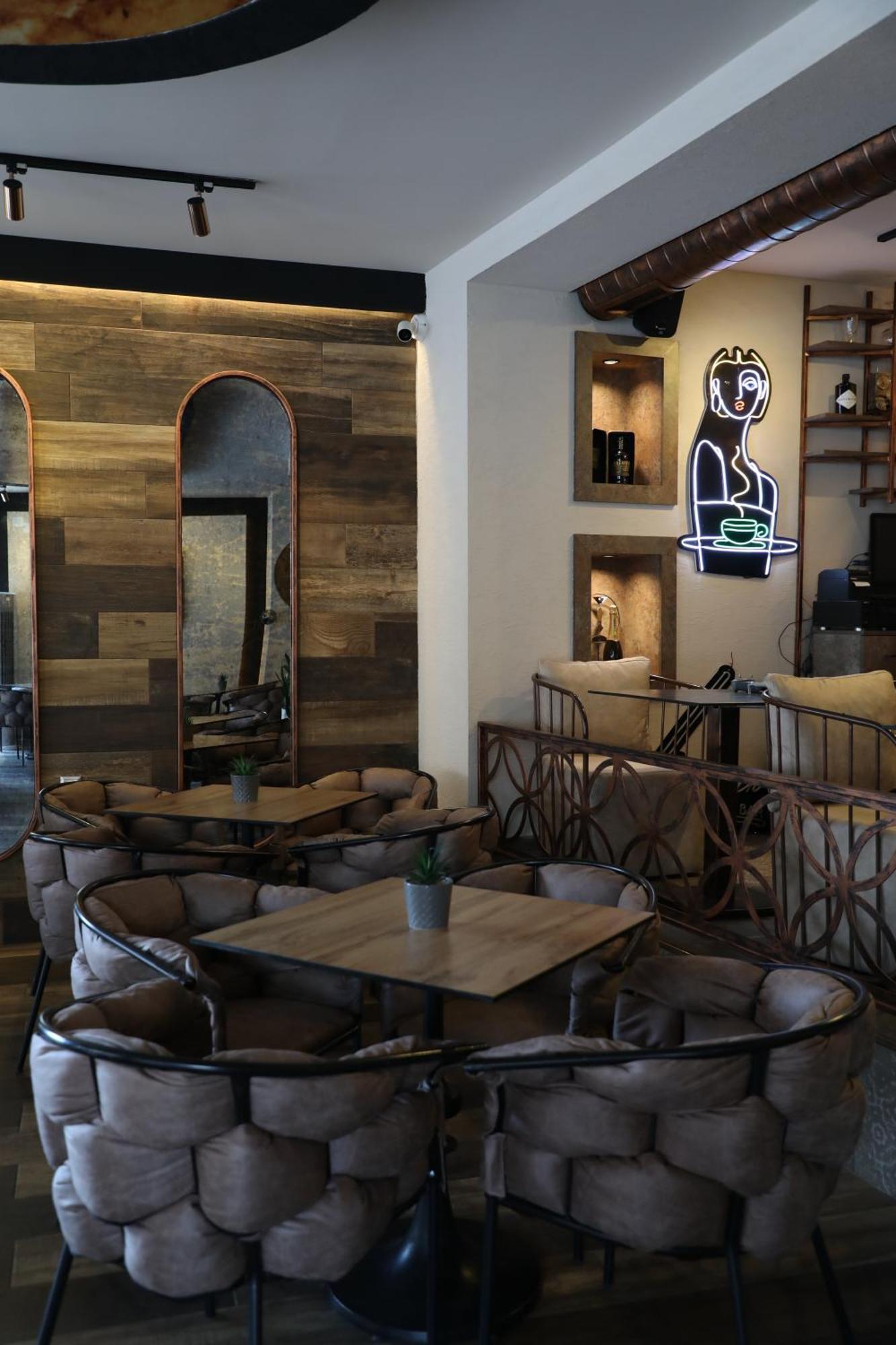 Bruti Hotel Prizren Eksteriør bilde
