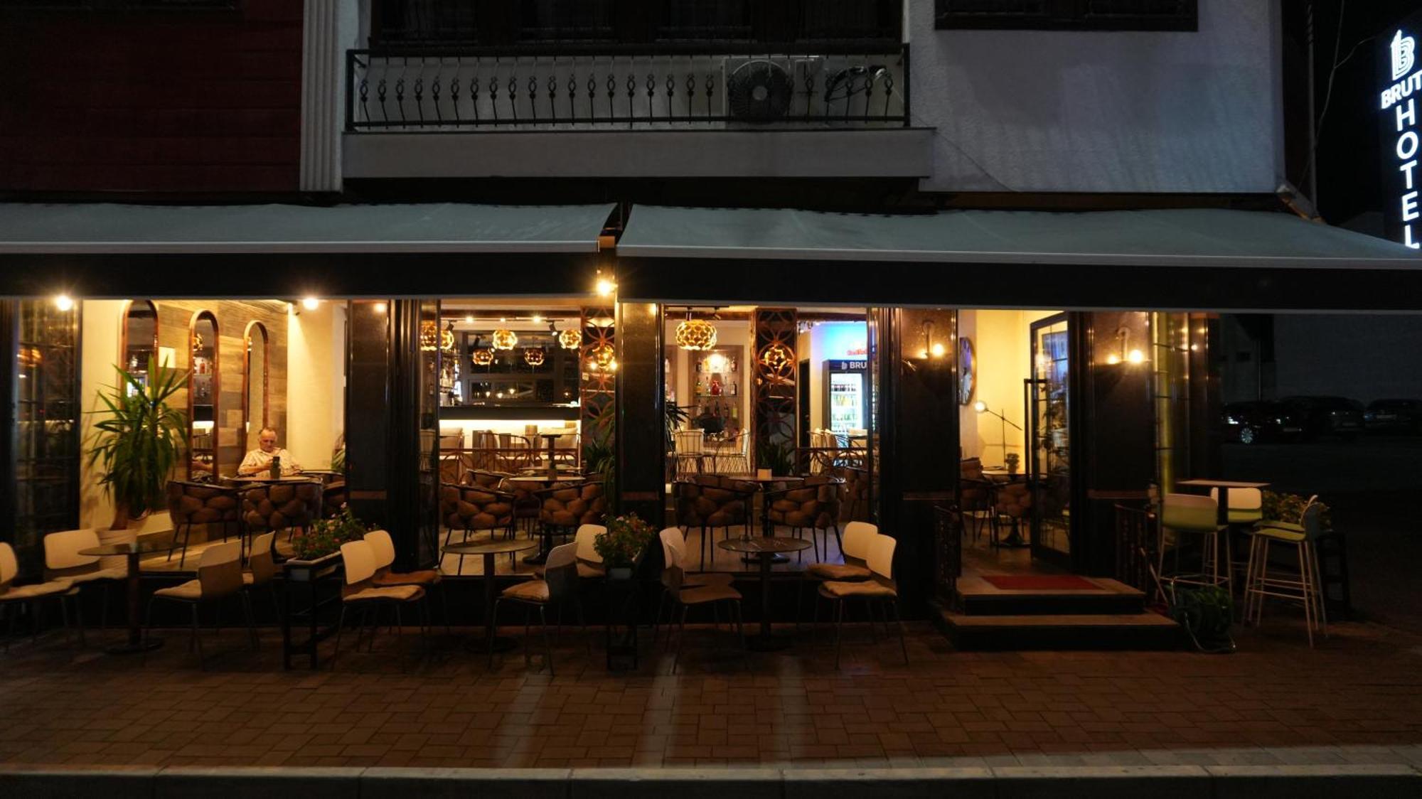 Bruti Hotel Prizren Eksteriør bilde